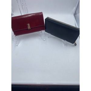 Two Wallet bundle 1st Liz Claiborn red wallet card index 2nd Lord Tayler Wallet
